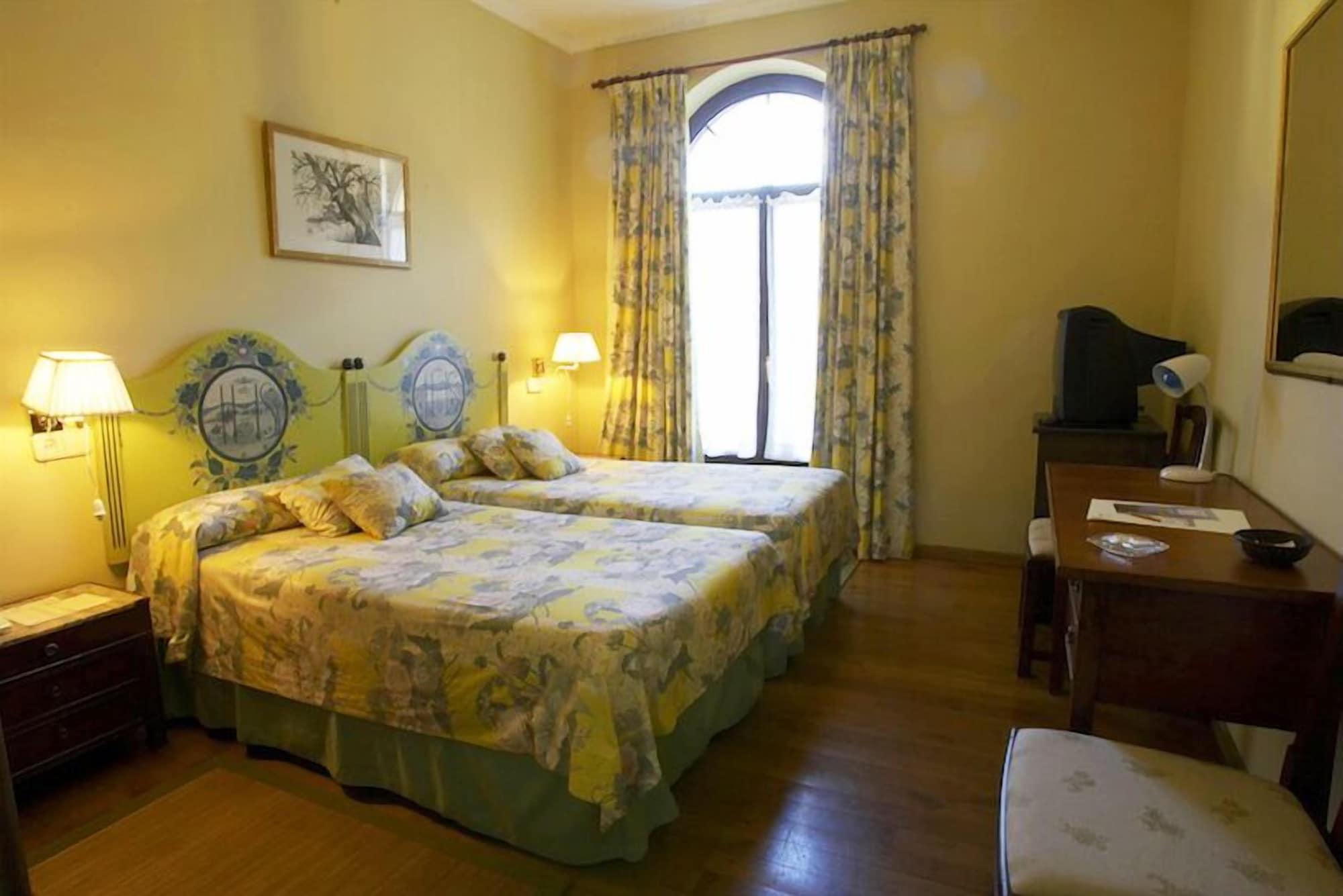 Hotel Pax Casona Del Busto Pravia Exteriör bild