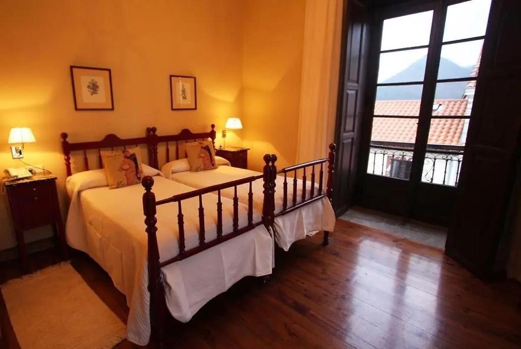 Hotel Pax Casona Del Busto Pravia Exteriör bild